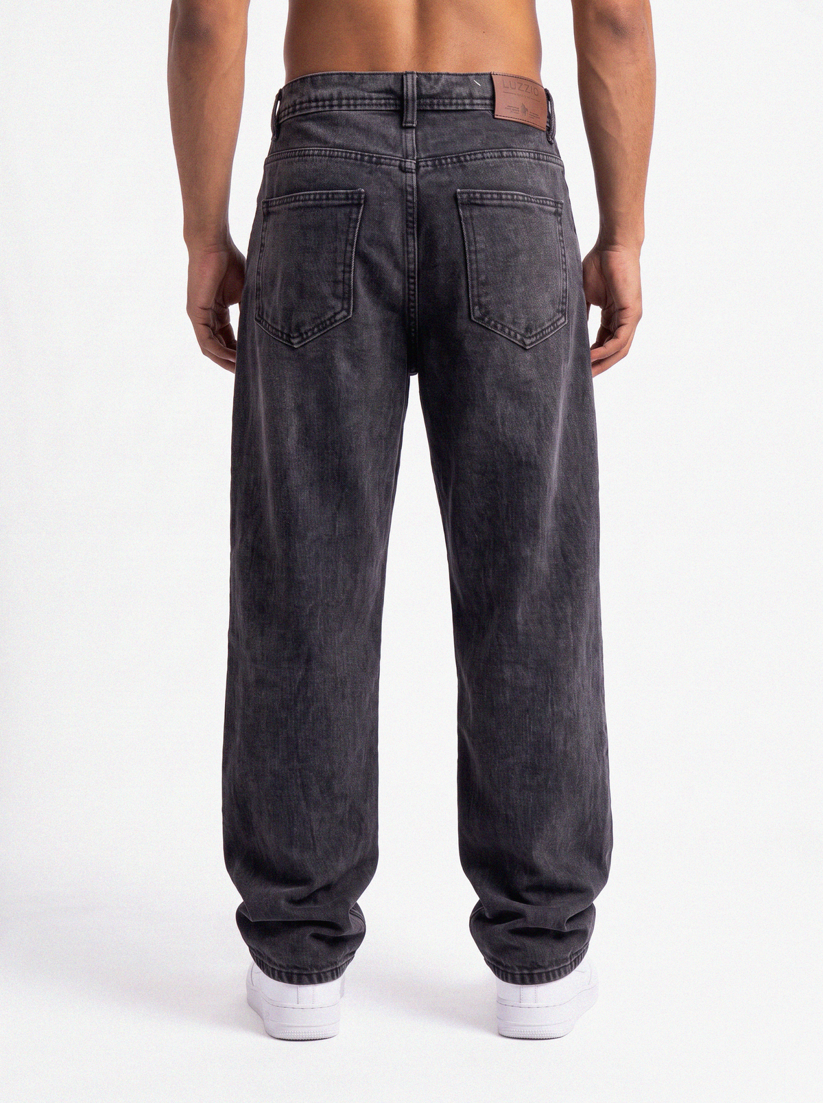Acid Wash Black Denim Big Fold