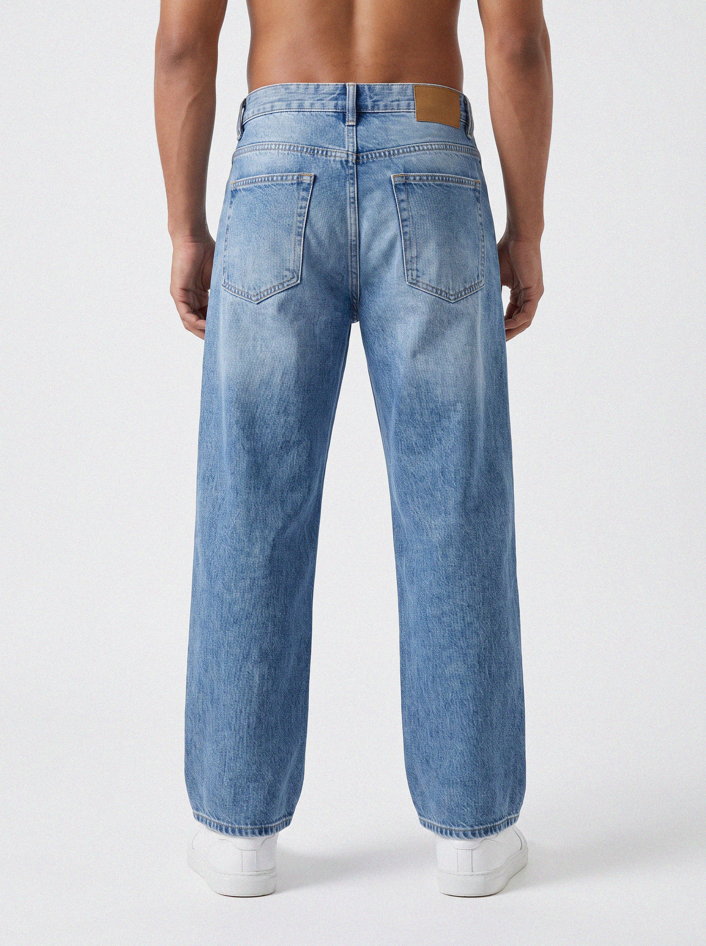Skyline Wash Straight Fit Denim